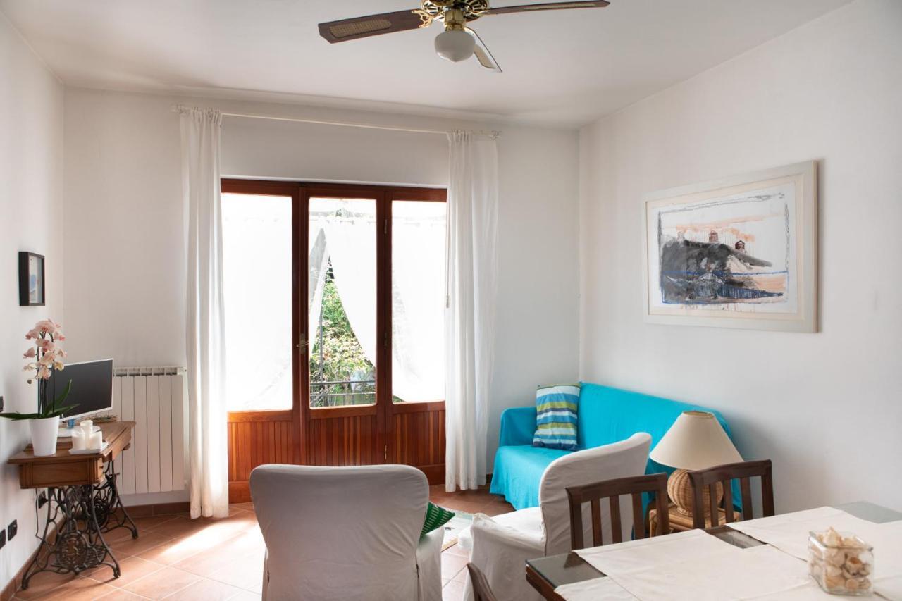 B&B Casa Di Claudia Marina Di Carrara Eksteriør bilde
